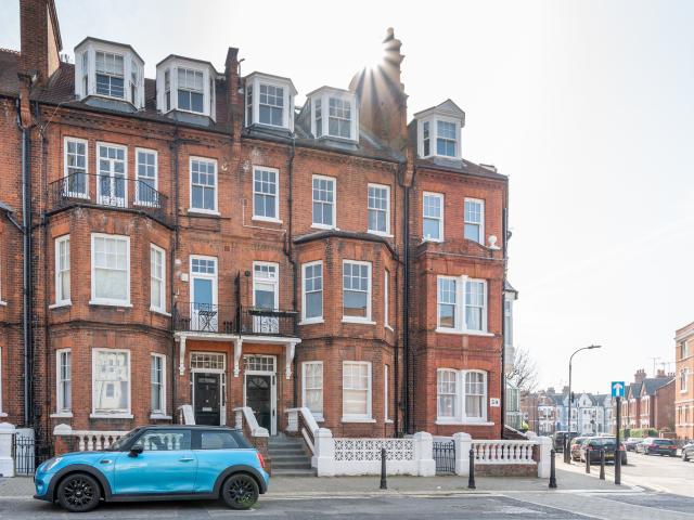 1 Bedroom Flat for Rent in Addison Gardens | Foxtons