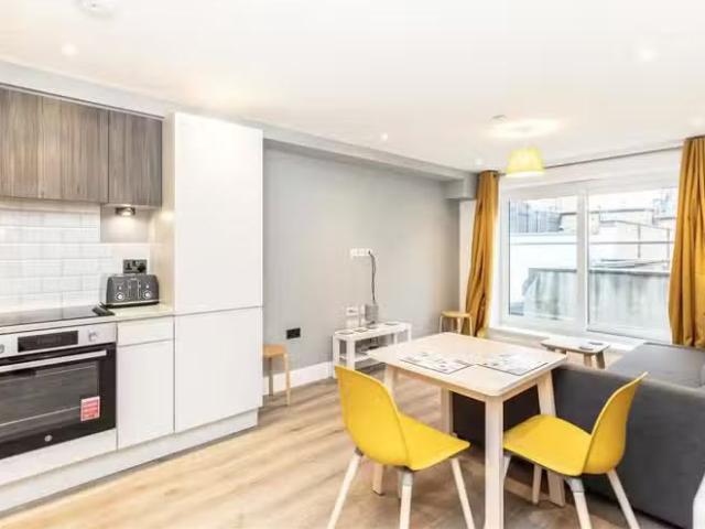 1 bedroom flat for rent in Albert Road, Bournemouth, BH1