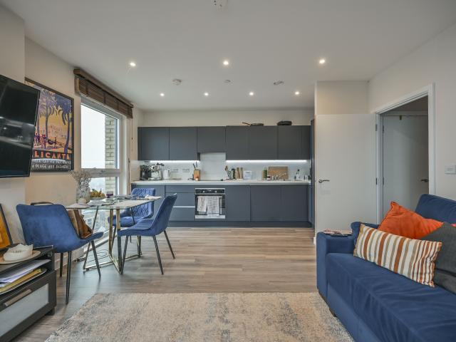 1 Bedroom Flat for Rent in Alder Point, Blackhorse Road, Walthamstow | Foxtons
