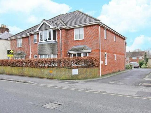 1 Bedroom Flat For Rent In Andover