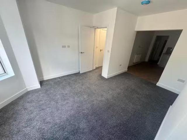 1 bedroom flat for rent in Balby Road, Doncaster, DN4