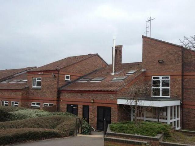 1 Bedroom Flat For Rent In Barnsley, South Yorkshire