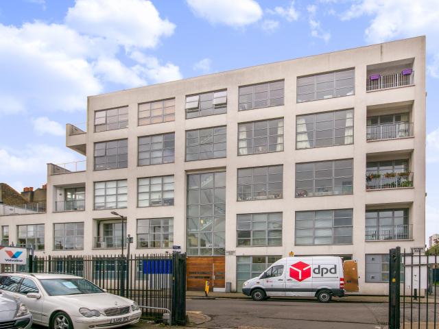 1 Bedroom Flat for Rent in Bethwin Road | Foxtons