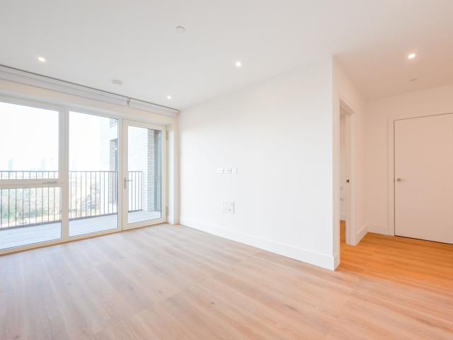 1 Bedroom Flat for Rent in Bow Green | Foxtons