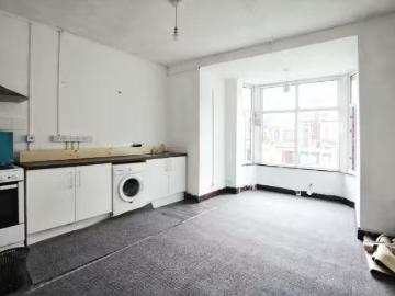 1 bedroom flat for rent in Bromwich Street, Bolton, Greater Ma.