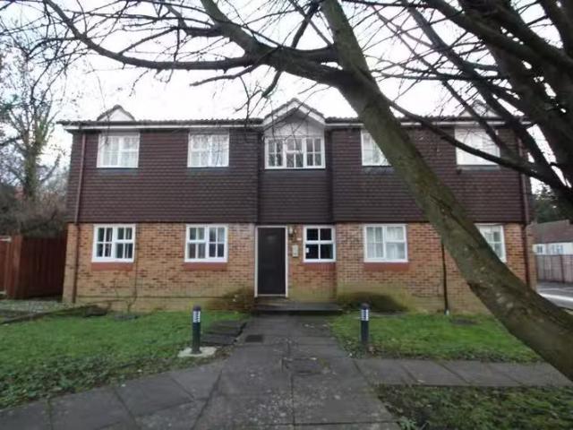 1 bedroom flat for rent in Braemar Avenue, South Croydon, CR2