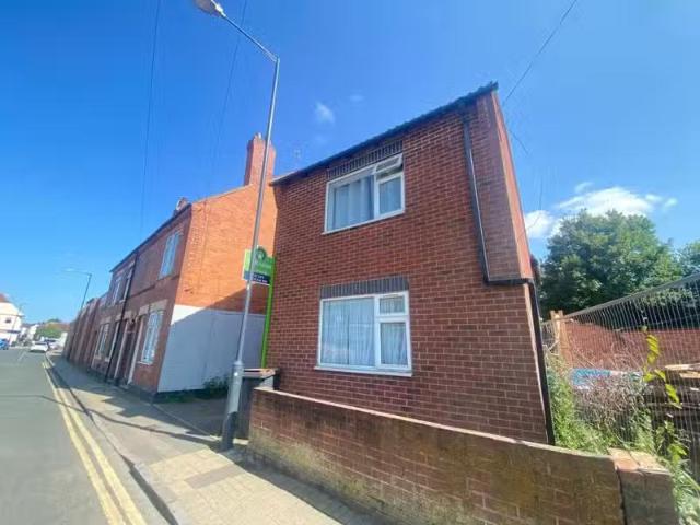 1 bedroom flat for rent in Bull Street, Nuneaton, Warwickshire.