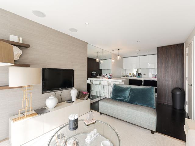 1 Bedroom Flat for Rent in Caro Point | Foxtons