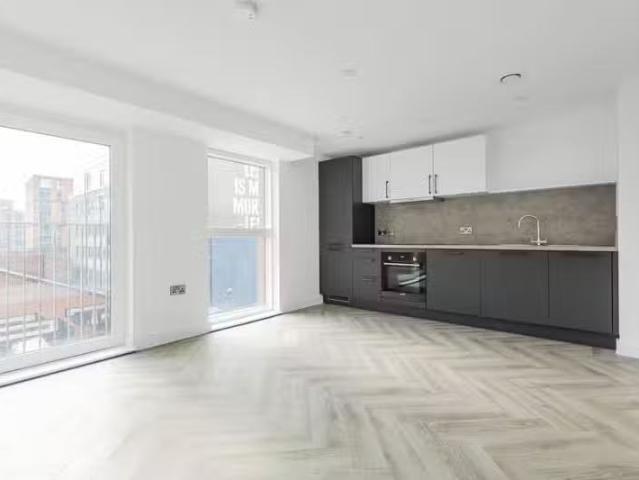 1 bedroom flat for rent in Chapmans Yard, Upper Gough Street.