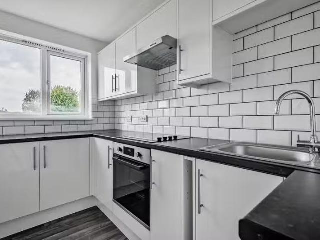 1 bedroom flat for rent in Coleridge Way, Orpington, BR6