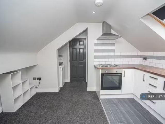 1 bedroom flat for rent in Copley Road, Doncaster, DN1