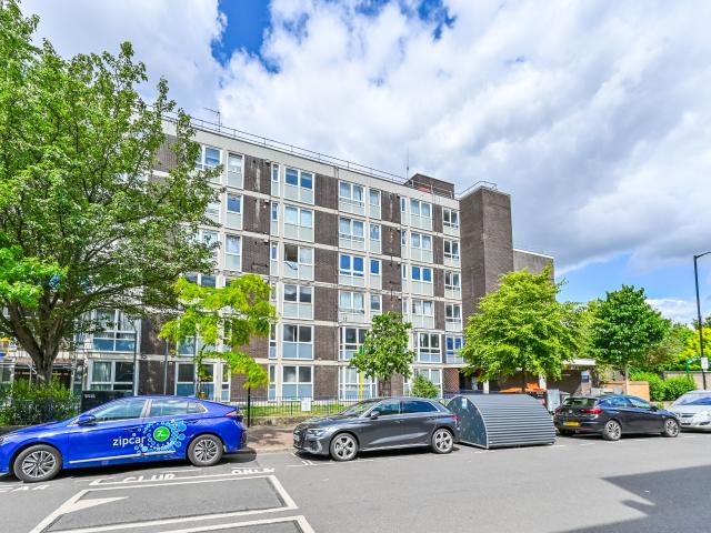 1 Bedroom Flat for Rent in De Beauvoir Estate | Foxtons