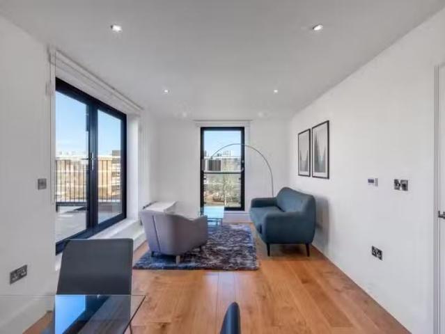 1 bedroom flat for rent in Euler Court, Parkside, 4 Axio Way.