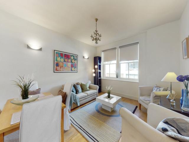 1 Bedroom Flat for rent in Farringdon Road, EC1M