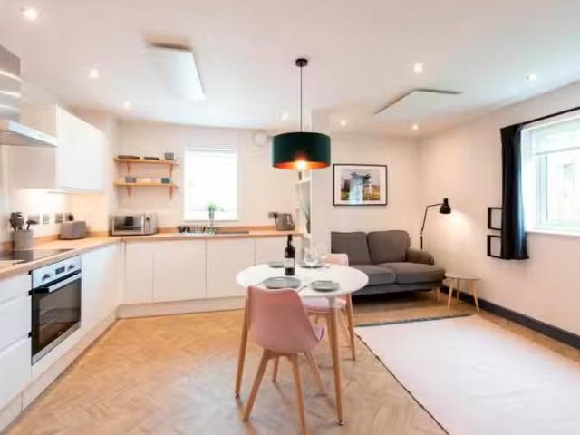 1 bedroom flat for rent in Flat, Cedar Apartments, Conygre Ro.