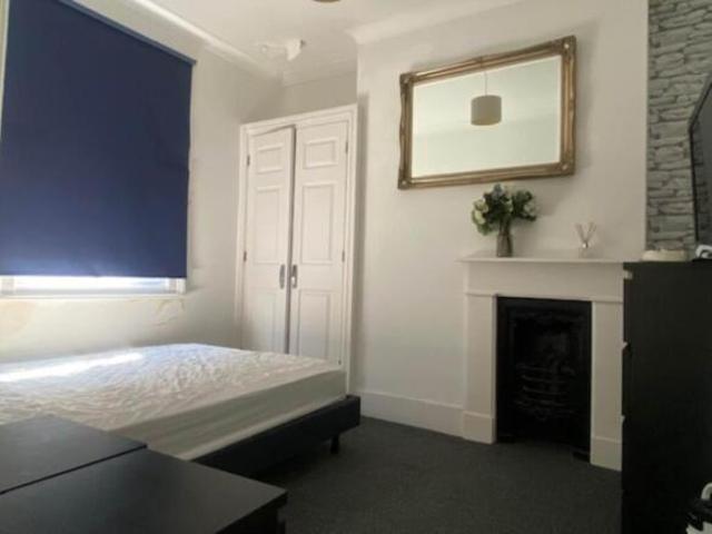 1 bedroom flat for rent in George Street, Reading, RG1