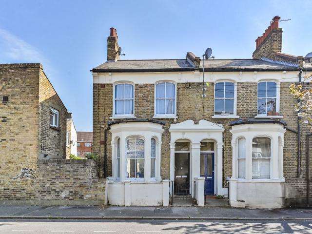 1 Bedroom Flat for Rent in Geldart Road | Foxtons