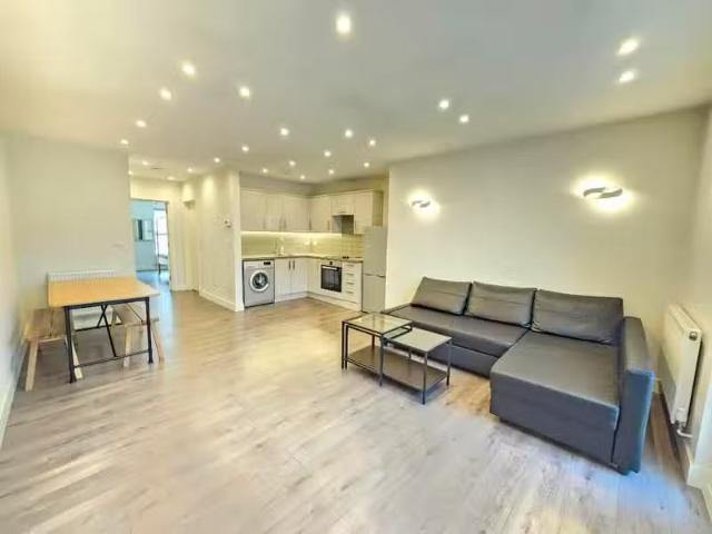 1 bedroom flat for rent in Gould Terrace, London, E8