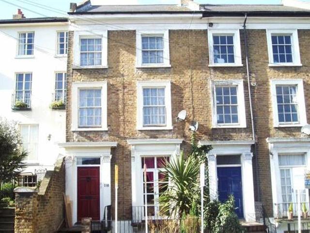 1 Bedroom Flat For Rent In Gravesend, Kent