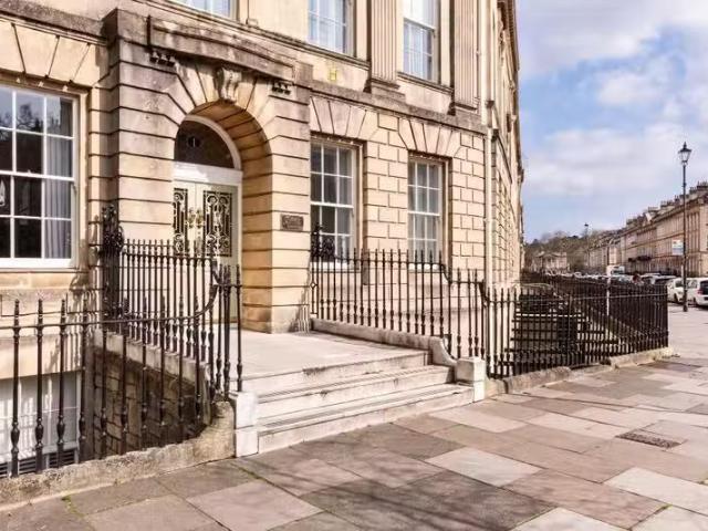 1 bedroom flat for rent in Great Pulteney Street, Bath, BA2