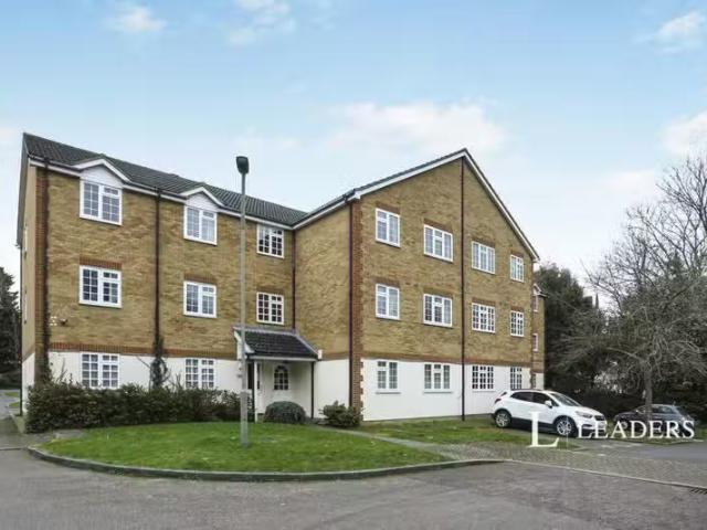 1 bedroom flat for rent in Hanson Close, Beckenham, BR3