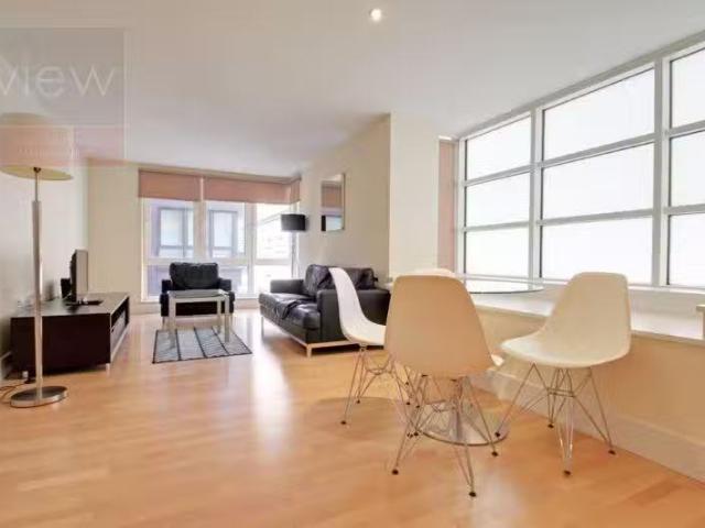 1 bedroom flat for rent in High Timber Street, EC4V