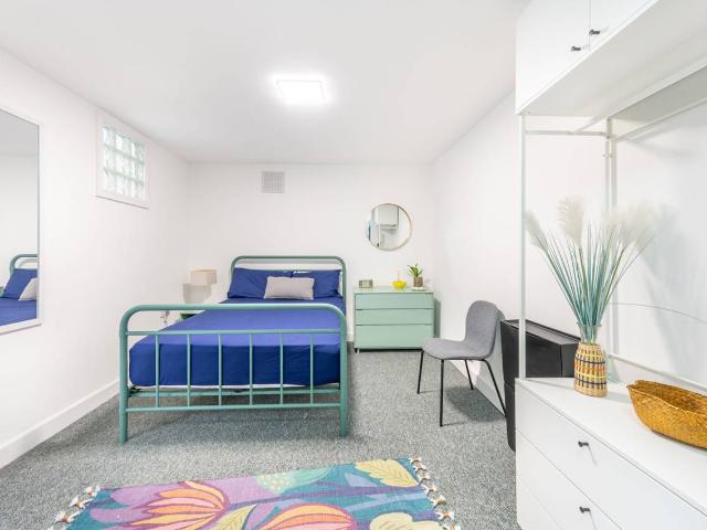 1 Bedroom Flat for Rent in Holland Road | Foxtons