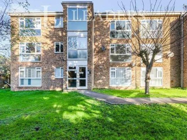 1 bedroom flat for rent in Jengar Close Sutton SM1