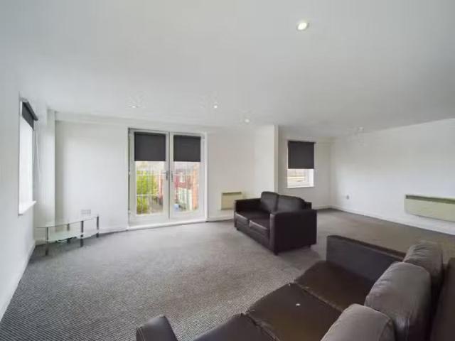 1 bedroom flat for rent in Kaber Court, Horsfall St, Liverpool.