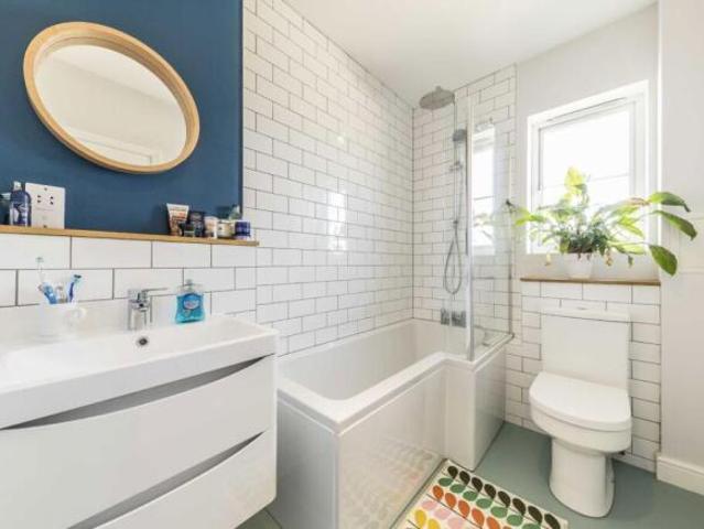 1 bedroom flat for rent in Kelly Avenue, Peckham, SE15