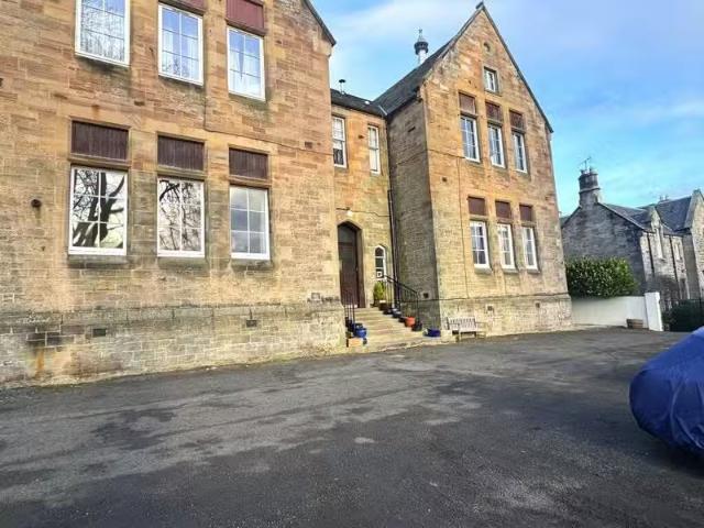 1 bedroom flat for rent in Lasswade Court, Lasswade, Midlothia.