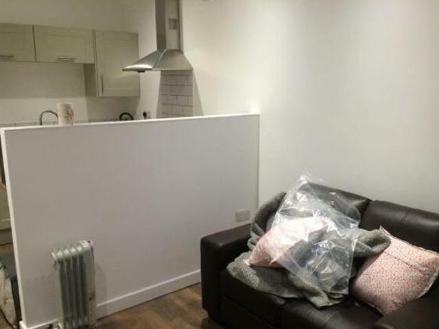 1 Bedroom Flat For Rent In Leeds, West Yorkshire