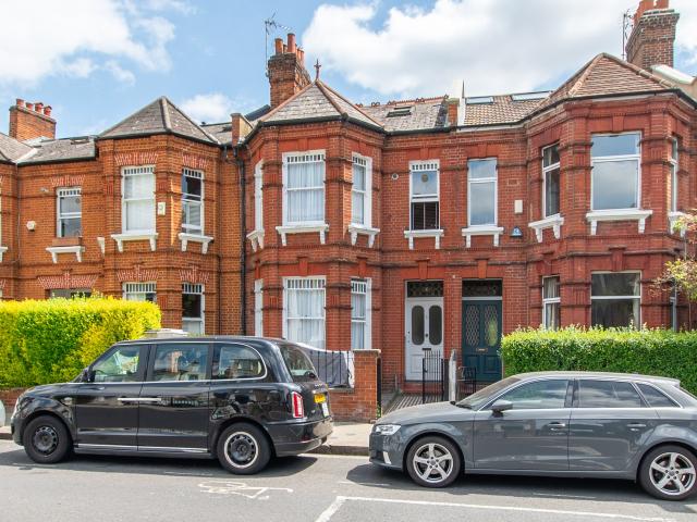 1 Bedroom Flat for Rent in Lime Grove | Foxtons