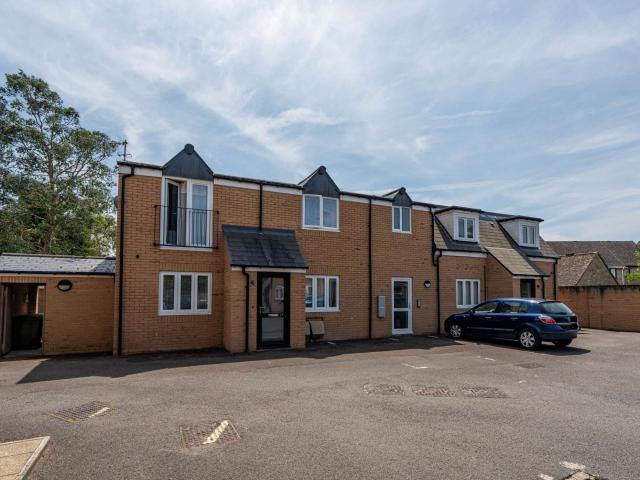 1 bedroom Flat for rent in Lyne Road, Kidlington, Oxfordshire, OX5