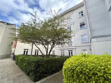 1 bedroom flat for rent in Main Street, partens Heath, Shirley.