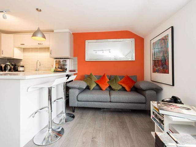 1 bedroom Flat for rent in Maple Avenue, Kidlington, Oxfordshire, OX5 1HN