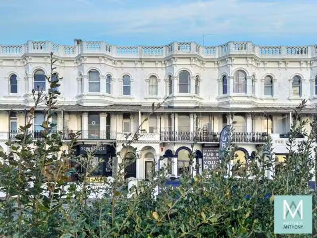 1 bedroom flat for rent in Marine Parade, Worthing, BN11