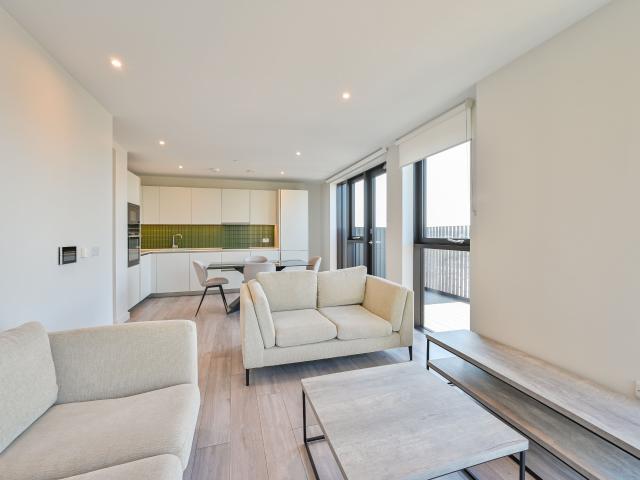 1 Bedroom Flat for Rent in Momento Elephant & Castle | Foxtons