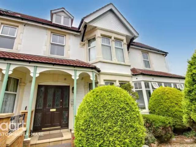 1 bedroom flat for rent in Nithsdale Road, Weston super mare.