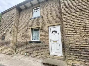 1 bedroom flat for rent in Otley Road, Charlestown, Shipley, W.