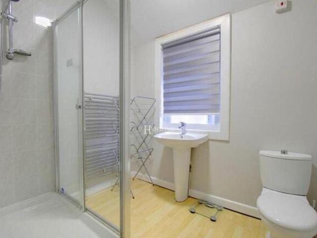 1 bedroom flat for rent in Penylan Road, Penylan, Cardiff, CF23