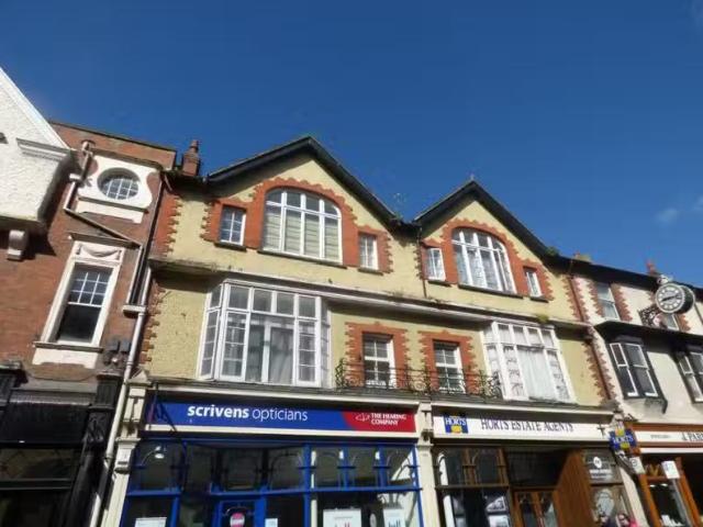 1 bedroom flat for rent in Regent Street, Rugby, Warwickshire.