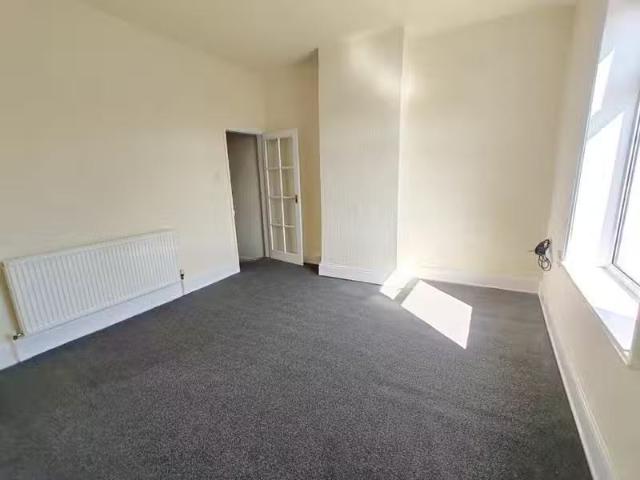 1 bedroom flat for rent in Rosegrove Lane, Burnley, BB12