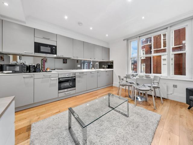 1 Bedroom Flat for Rent in Rupert Street | Foxtons