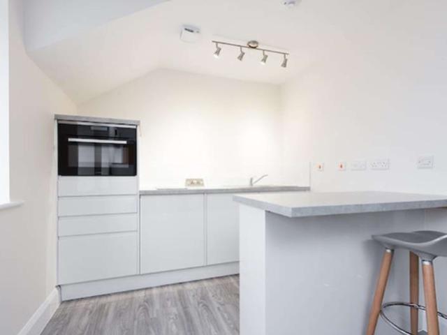 1 bedroom Flat for rent in Russell Court, Kidlington, Oxfordshire, OX5