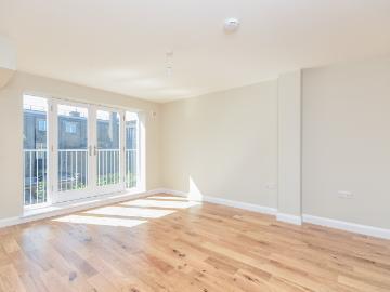 1 Bedroom Flat for Rent in Rye Lane | Foxtons