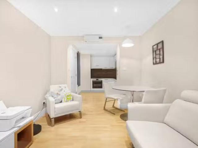 1 bedroom flat for rent in Sir John Lyon House, 8 High Timber.