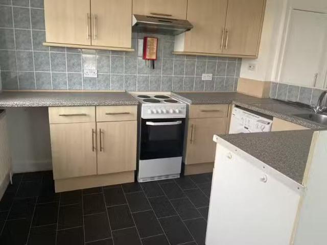 1 bedroom flat for rent in South Coast Road, Peacehaven, East.