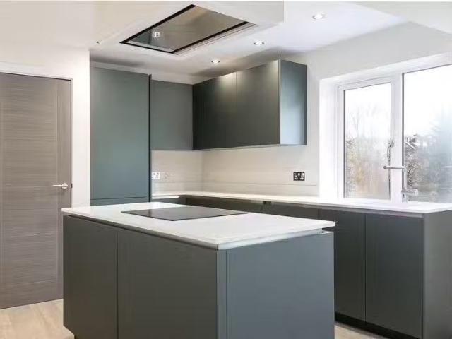 1 bedroom flat for rent in South End, Croydon, CR0