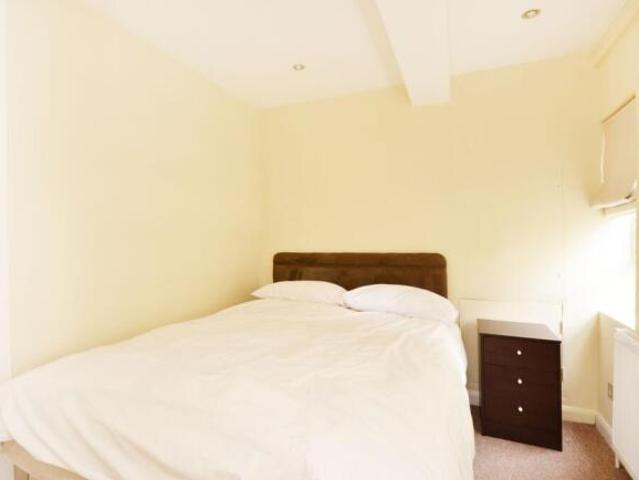 1 bedroom flat for rent in Sloane Avenue, Chelsea, London, SW3
